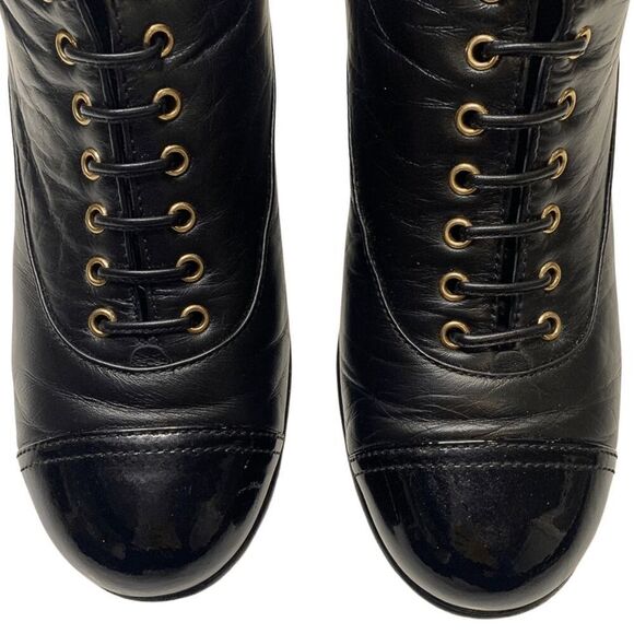 Chanel Interlocking C Lace Up Pearl Calfskin Leather Ankle Boot EU 37.5 US 6.5-7 - Picture 3 of 14